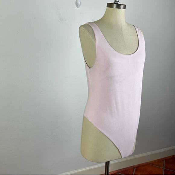 Aritzia Wilfred Free Leila Bodysuit in Pink - Picture 3 of 10